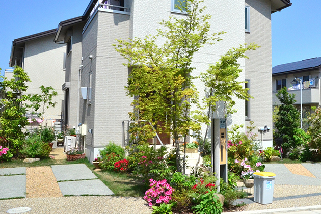 手間をかけずに緑を楽しむ設計